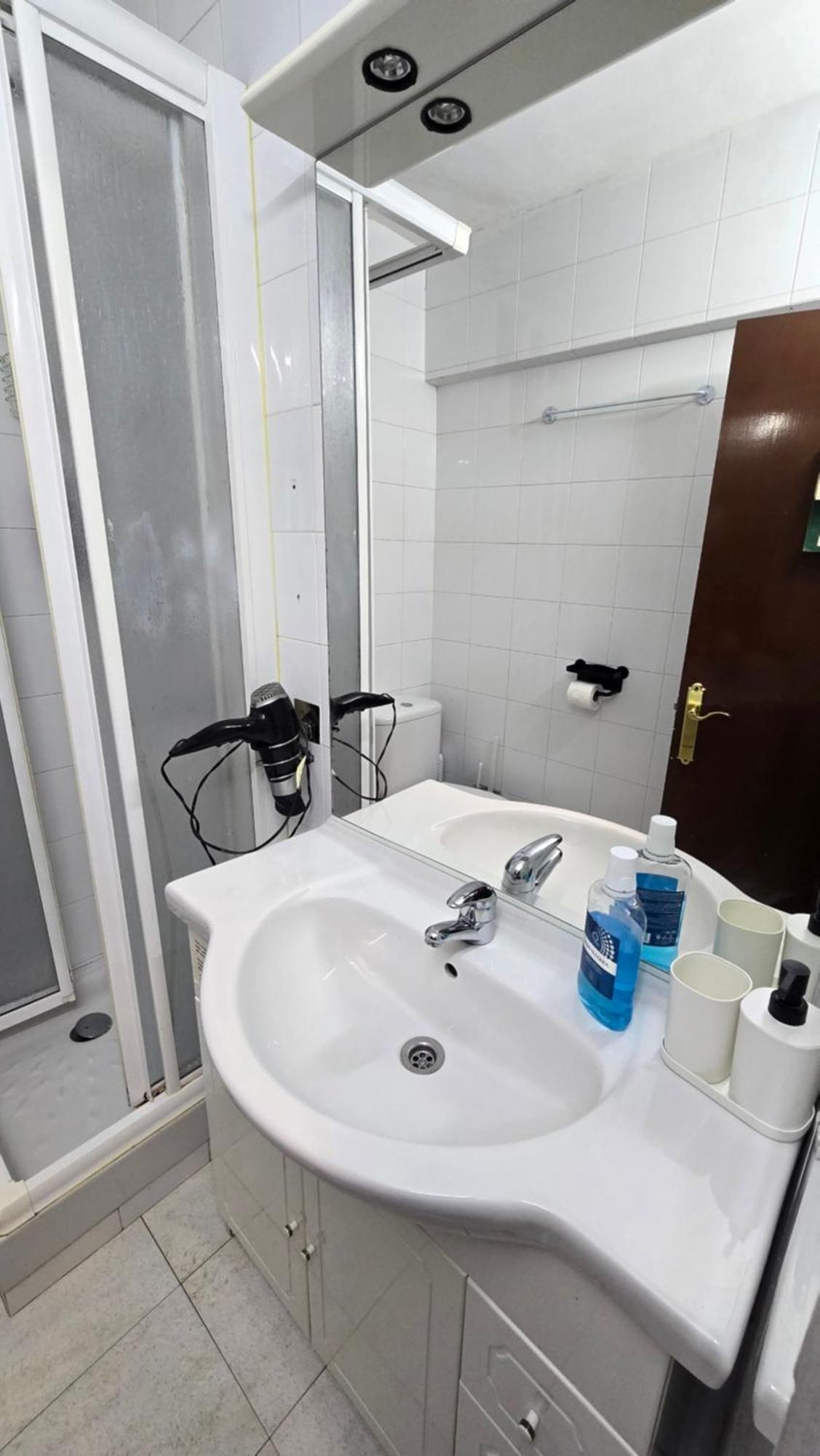 Hotel Ganga Host 2 Bilbao Zewnętrze zdjęcie